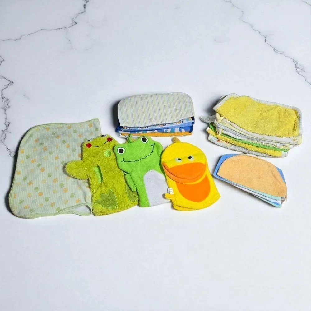 Frog Duck Baby Bath Set Huge 31pc Lot Washcloths Mitt Puppets Unisex Variety
